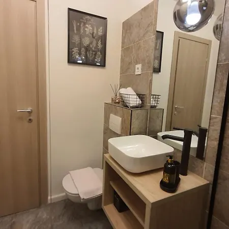 Aze - Business * Bucarest